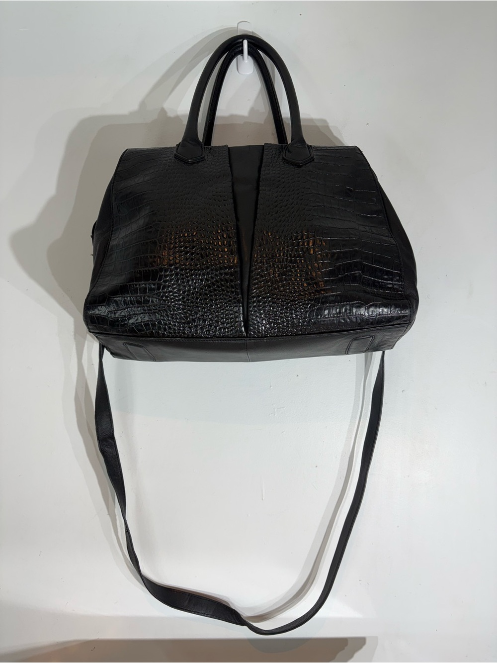 Walter by Walter Baker Black Croc Embossed Leather Satchel Crossbody Bag - Picture 3 of 13